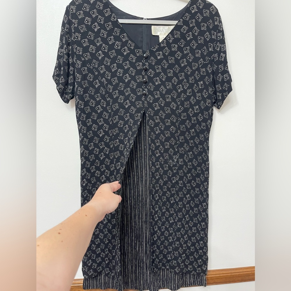 Donna Toran Vintage Dress - Picture 4 of 7